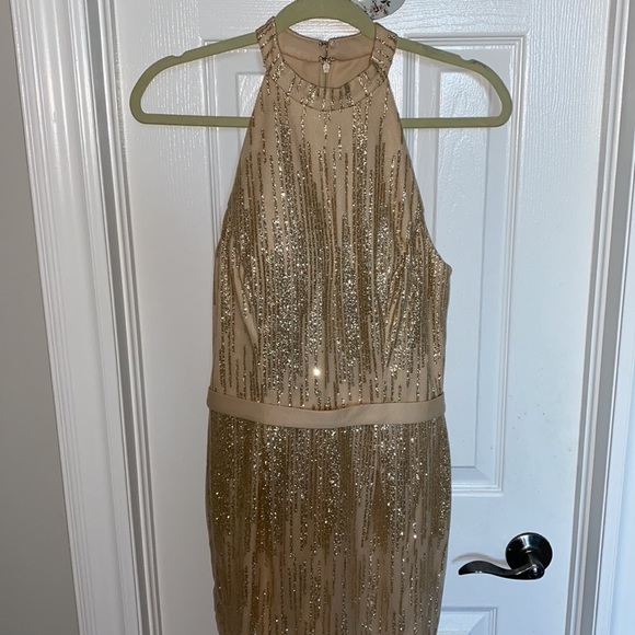 Jadore - Formal Halter Gown - Picture 3 of 7